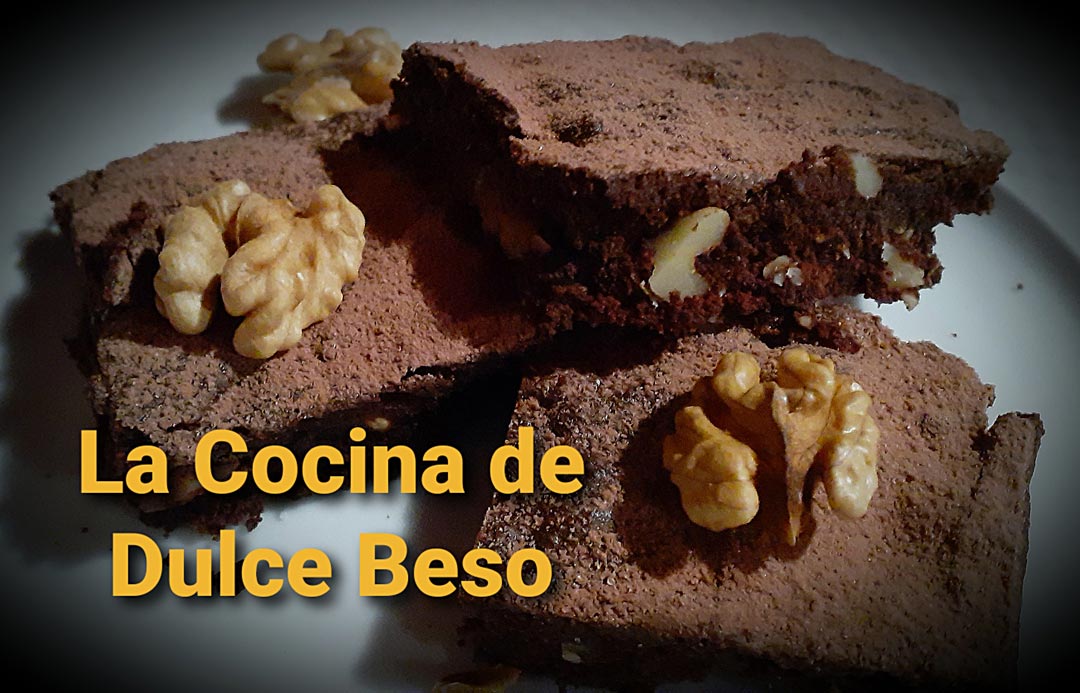 Brownies de nueces y chocolate